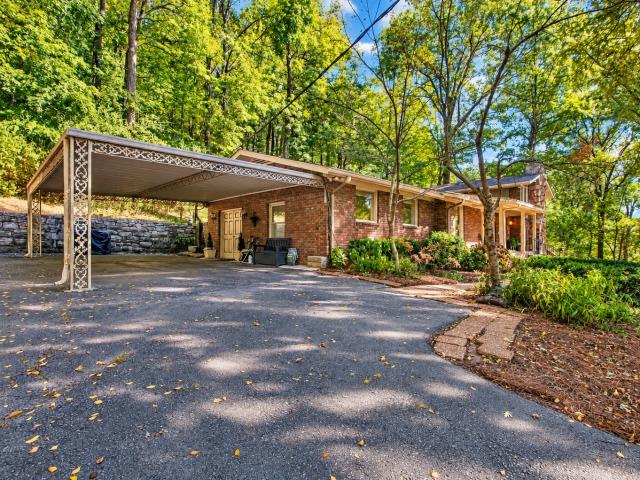 5312 Lancelot Rd