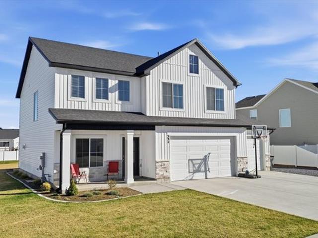 531 E 600 S, Hyrum, UT 84319