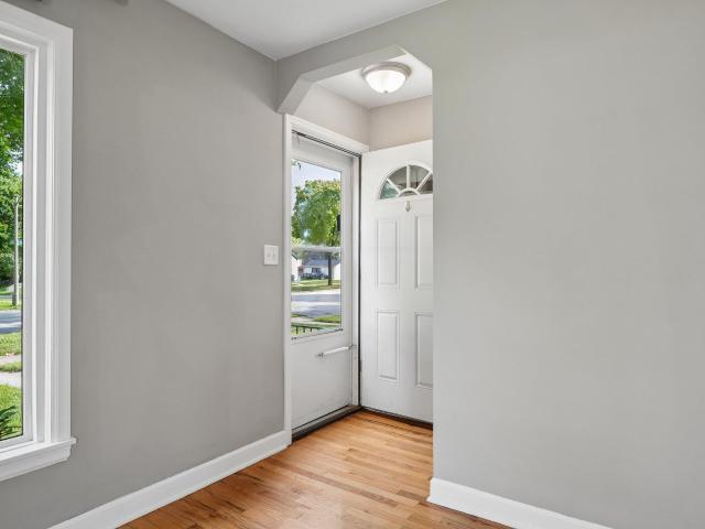 531 E Morgan Ave