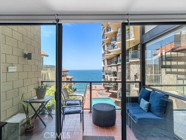531 Esplanade 302