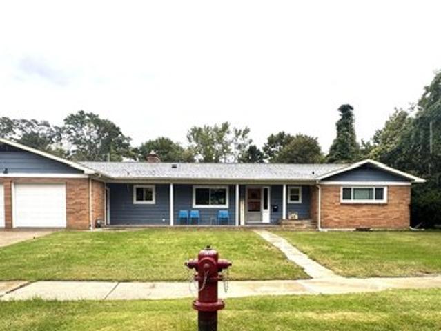 531 Lyon St, South Haven, MI 49090