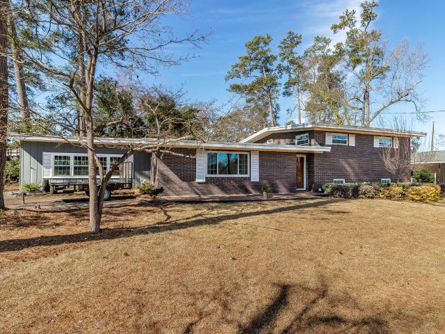 531 Martin Lane