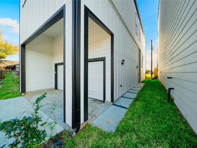 5324 Rue St, Houston, TX 77033 | MLS #28504