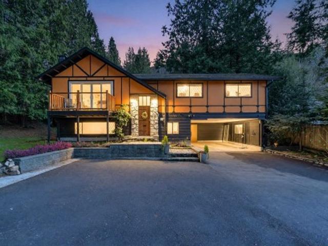 5325 Marine Drive, West Vancouver, BC, V7W 2P5 house for sale | Listing ID R3102 | Royal LePage