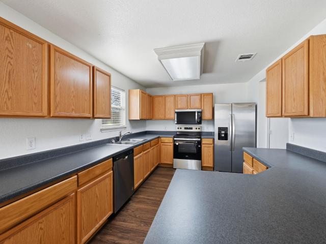 5325 Mathra Dr