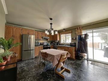 House for sale in Longueuil - Deck, Parking