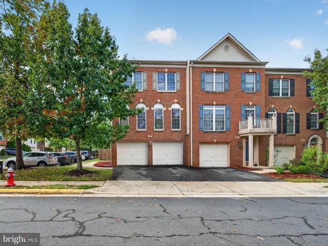 5326 Rosemallow Cir, Centreville, VA 20120
