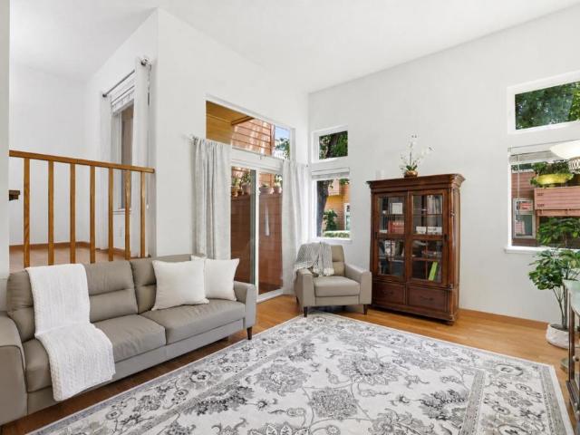 5320 Borneo Circle
