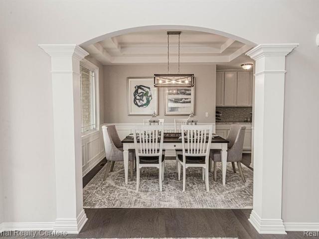 53212 Woodland Meadows