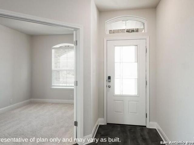 5322 Coulee Cove