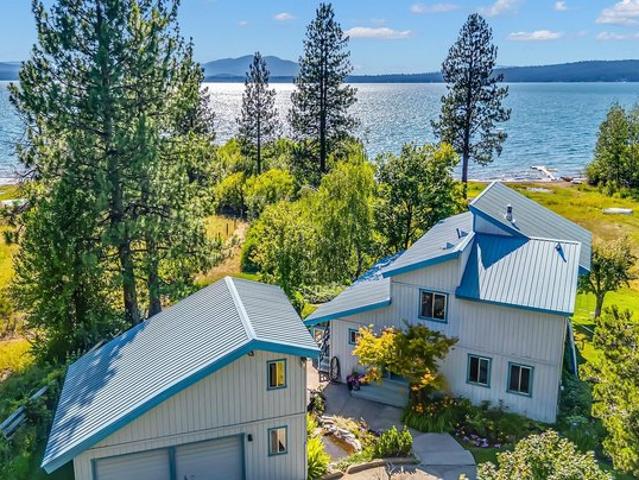5323 Highway 147, Lake Almanor, CA 96137