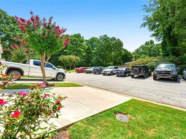 5323 Sherwin Drive