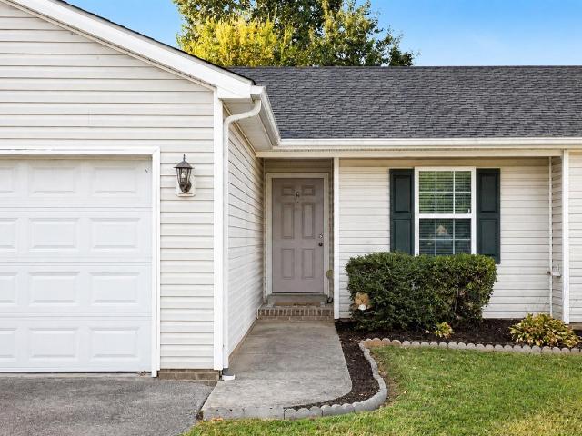 532 Creekwood Court