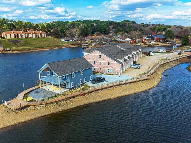 532 C6 Grand Point Drive
