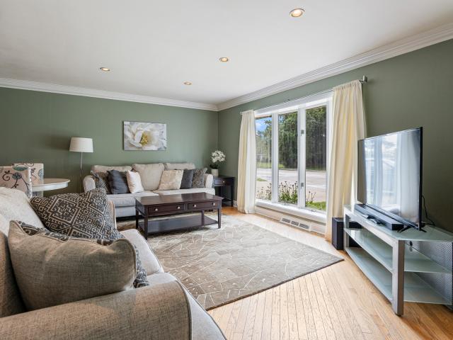 532 Landmeier Road