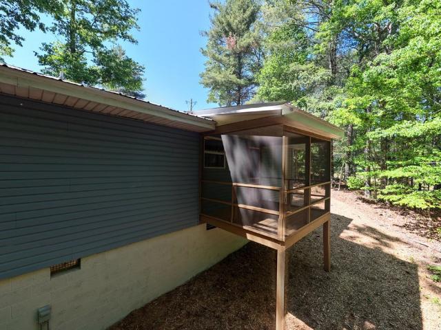532 Sawmill Road