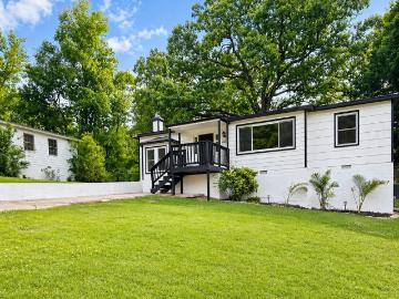 532 Rollingwood Road
