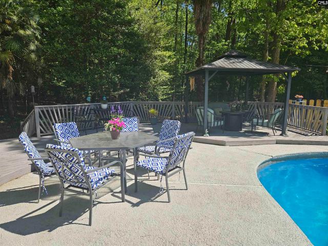 532 Rose Sharon Drive