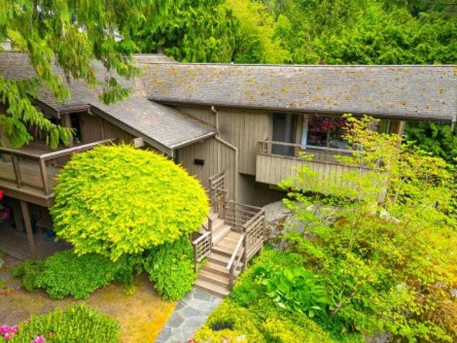 5335 Marine Drive, West Vancouver, BC, V7W 2P9 house for sale | Listing ID R3135 | Royal LePage