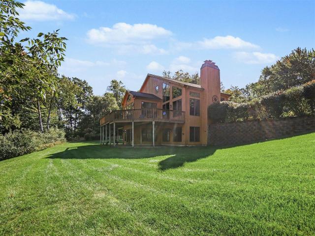 5336 W Riverside Lane