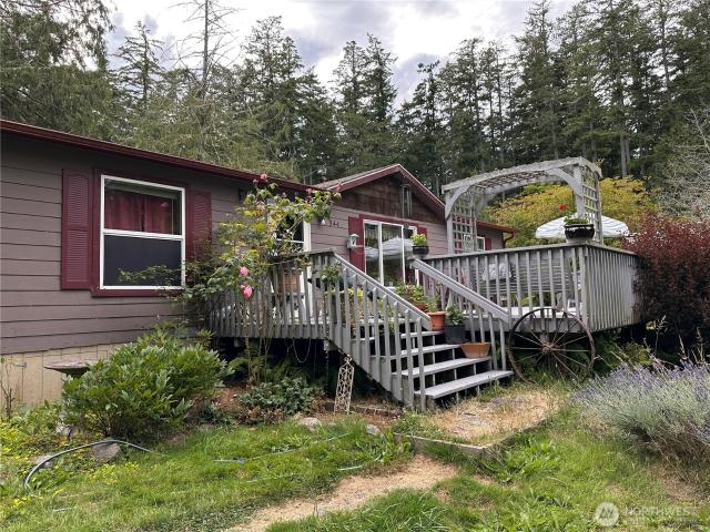 544 Copper Hill