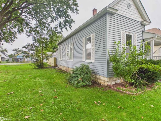 533 Chester Avenue