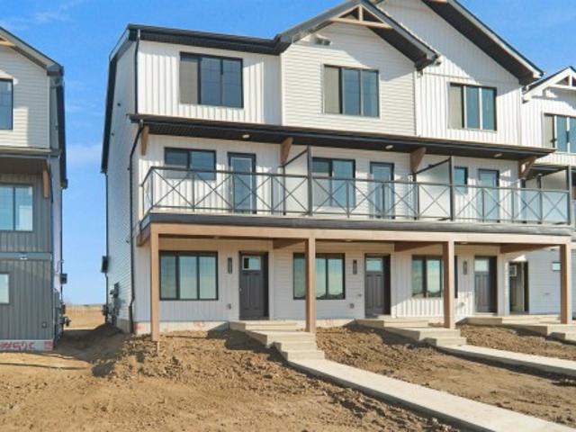 533 Aster Drive Nw, Edmonton, AB, T6T 2N8 house for sale | Listing ID E4481 | Royal LePage