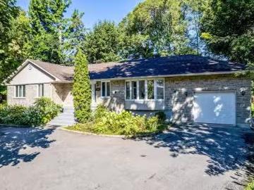 533 Boul. Beaconsfield, Beaconsfield, QC, H9W 4C8 house for.
