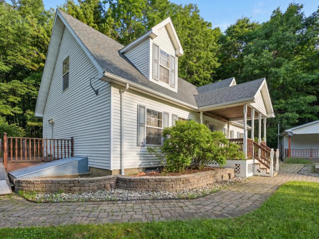 533 Glimmerglen Road