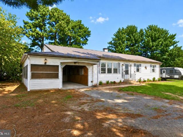 533 Round Top Road