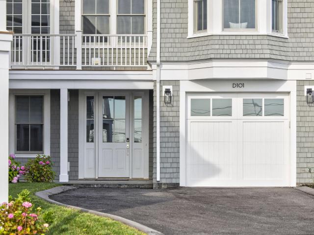 533 Woods Hole Road UNIT D101