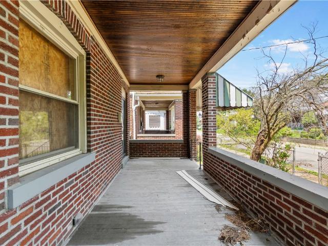 533 Woodward Ave