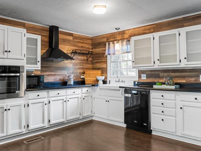 533 Timberlake Drive