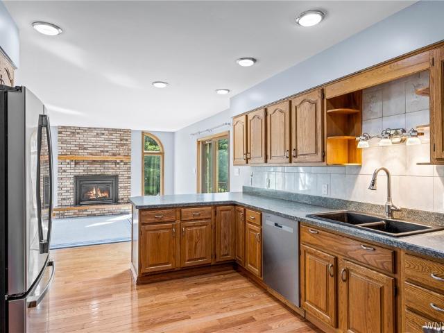 5346 Oakridge Drive