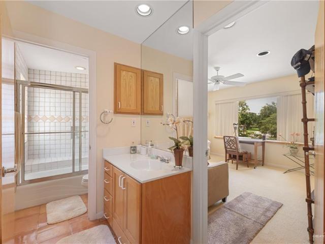 5348 Papaya Circle