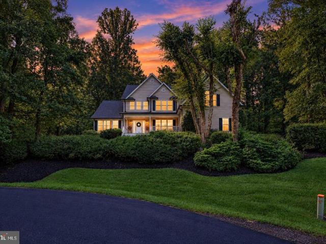 5349 Christa Court