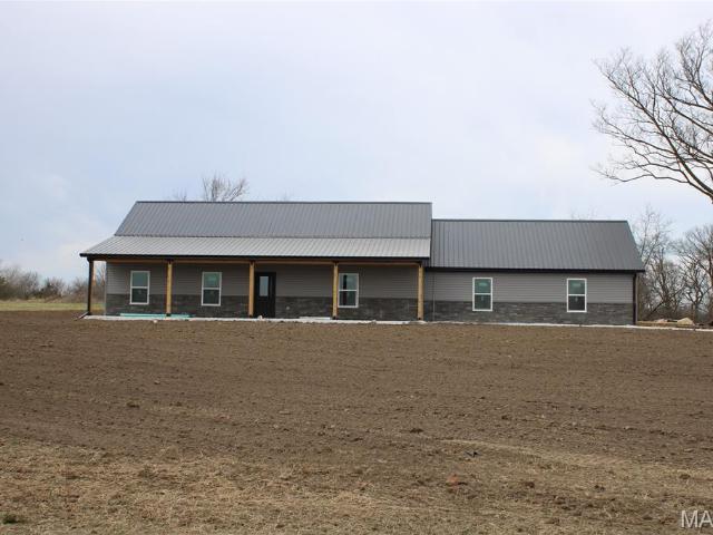 53414 Highway Hh Hannibal, MO 63401 | MLS #26017