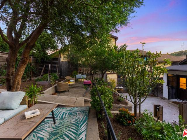 534 Casanova Street
