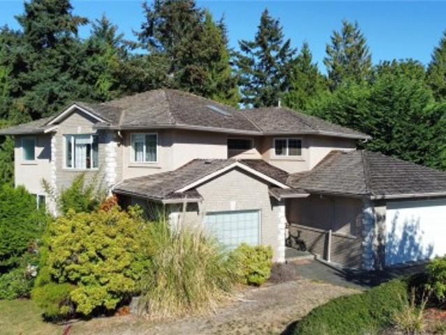 5358 Bayshore Dr, Nanaimo, BC, V9V 1R4 house for sale | Listing ID 1048 | Royal LePage