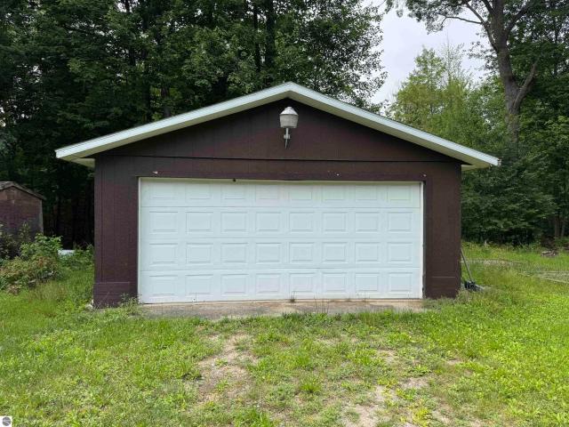 5358 Pinecrest Lane