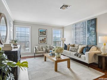 5359 Fredericksburg, Unit 803