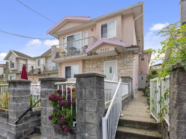 5350 Manor Street, Burnaby, BC, V5G 1B7 duplex for sale | Listing ID R3174 | Royal LePage