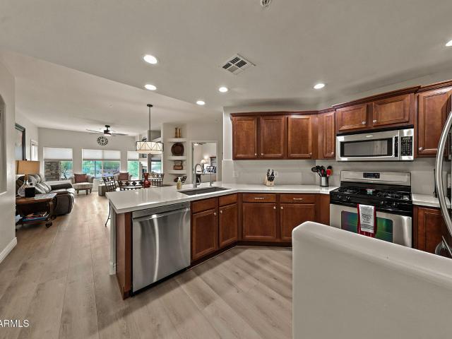 5350 e deer valley drive # 2431