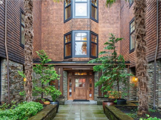 535 2ND ST # 207