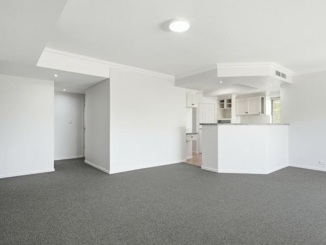 5/35 Haig Park Circle, East Perth