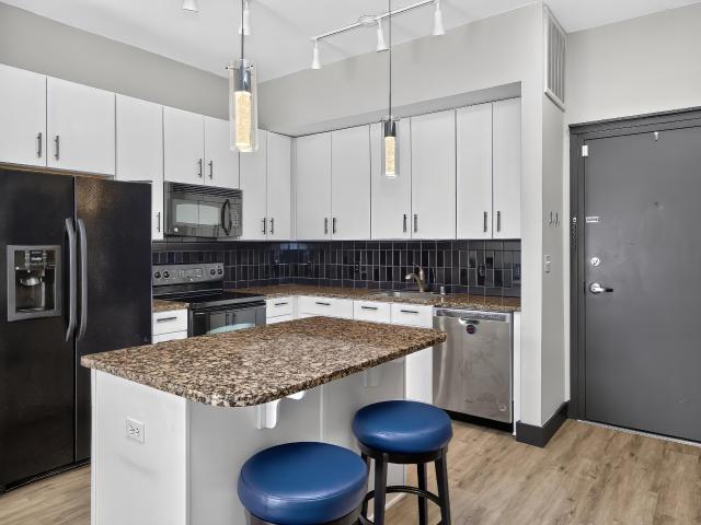 535 S Upper Street # 325