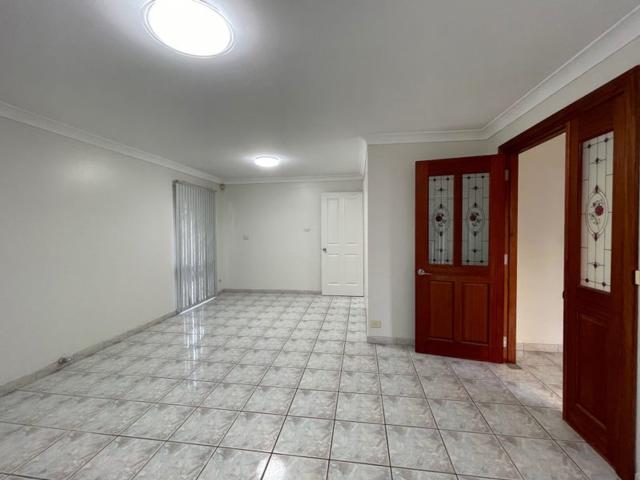 535 Smithfield RoadGreenfield Park NSW 2176, Australia