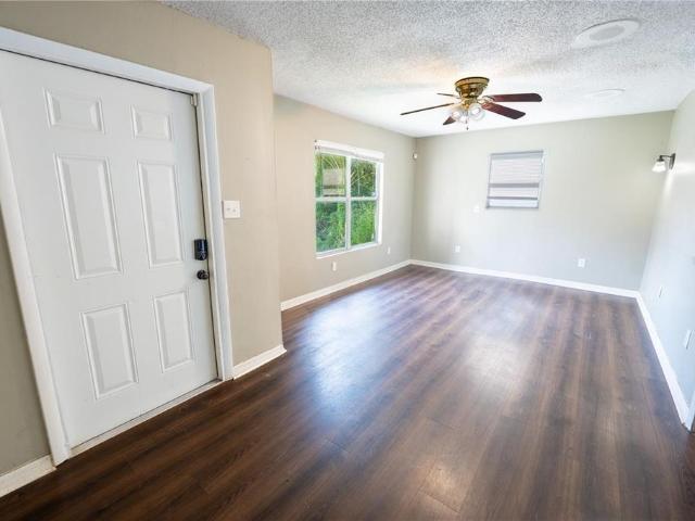 535 W Division St, DeLand, FL 32720 | MLS #O6376