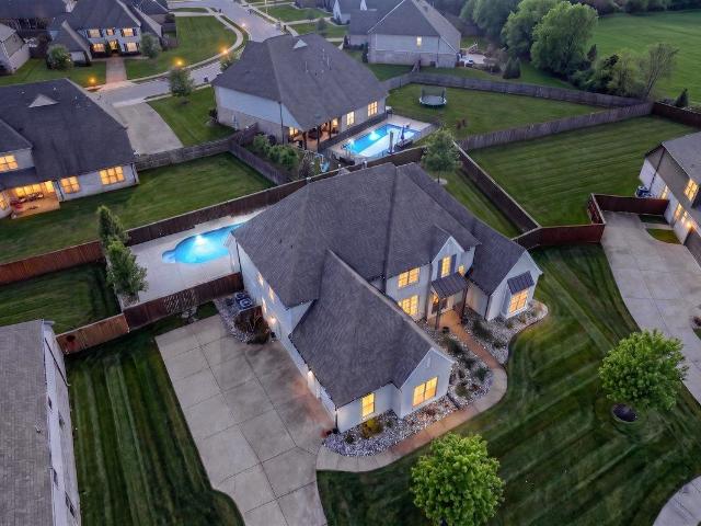 535 tender oaks cv