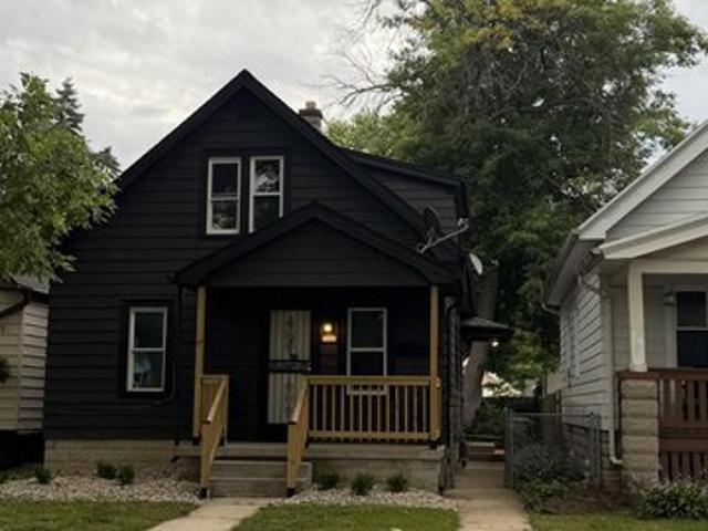 5368 N 39th St, Milwaukee, WI 53209